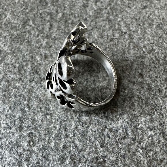 NEW Silver Floral Fashion Ring Hippie Boho Nature Lover Size 8.75 - Picture 4 of 13